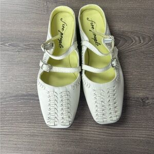 Free People Women's White Mule sandals